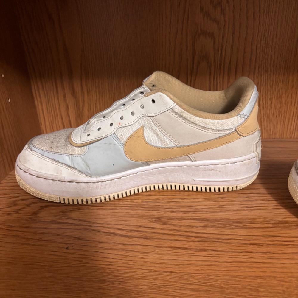 Nike dunks - image 5